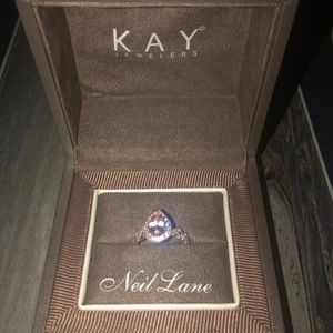 Beautiful Neil Lane Morganite Bridal Set 1 carat